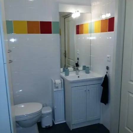 De Charme Au Pied De La Gare Апартаменти *