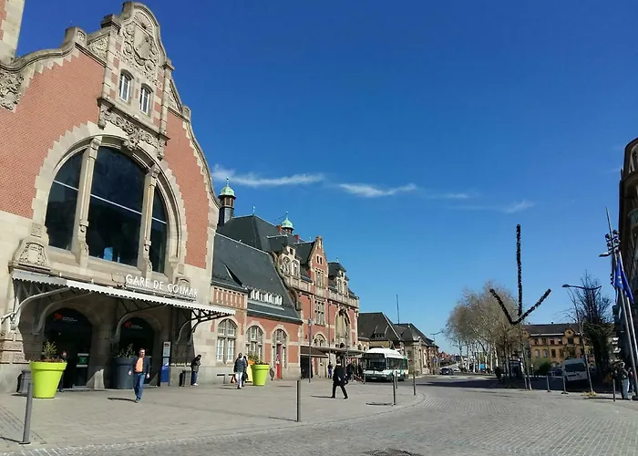 Apartment De Charme Au Pied De La Gare
